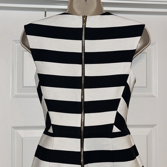 Miss Selfidge Sleeveless Dress with Pockets. Black and White Striped. Size 4. - Picture 6 of 12